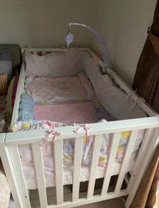 baby cot & cribs (Babyhood)