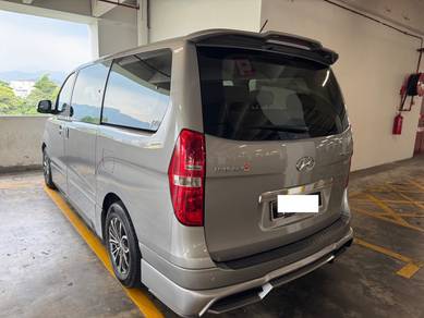 Hyundai Grand Starex EXECUTIVE PLUS in KLCC, KUL