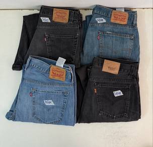 Levi’s Jeans sz 34 Combo:::