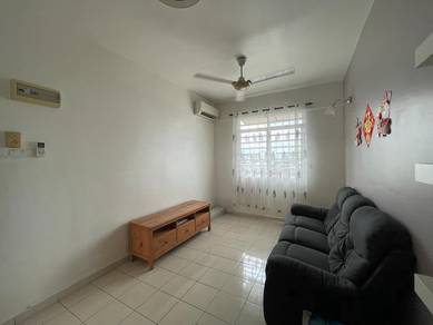 Apartment For Rent in Irama Villa