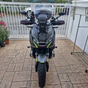 Honda XADV