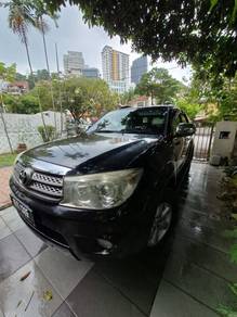 Toyota Fortuner V in Bangsar, KUL