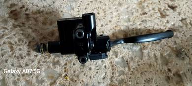 front brake master pump 