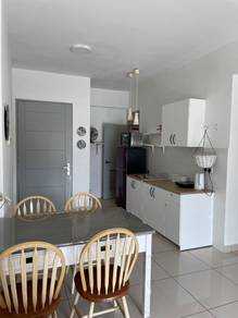 Condominium For Rent in Tropicana Bay Residences @ PWC