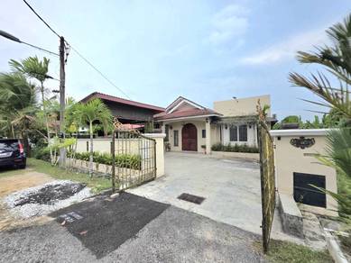 Bungalow House For Sale in Shah Alam,SGR
