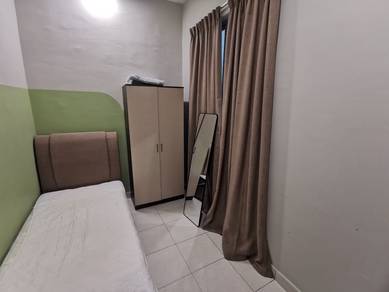 Room in Subang Jaya, SGR