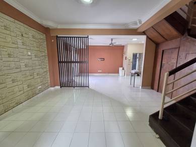 Apartment For Sale in Andari Townvilla
