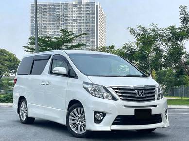 Toyota Alphard 240S C PACKAGE in Puchong, SGR