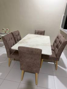 Dining table chairs