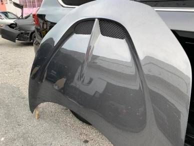 Ferrari F458 Carbon Fiber Front Bonnet