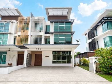 Semi-Detached House For Sale in Cyberjaya,SGR