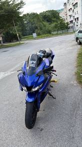 Yamaha R15