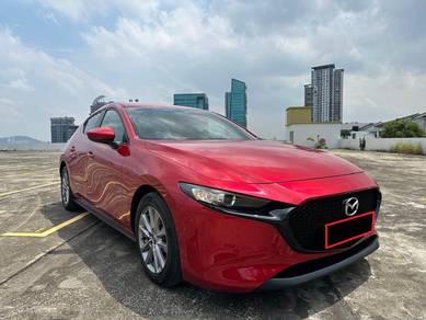 Mazda 3 LIFTBACK MID in Bandar Puteri Puchong, SGR