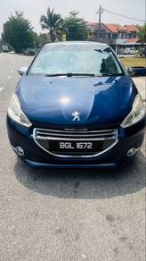 Peugeot 208 VTi ALLURE in Klang, SGR