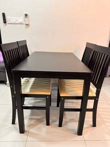 Set Meja Makan / Dining Table 4 Chairs