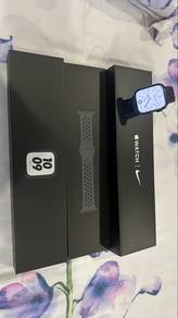 Apple Watch series 7 Nike Edition