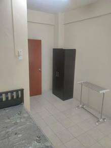 Room in Kajang, SGR
