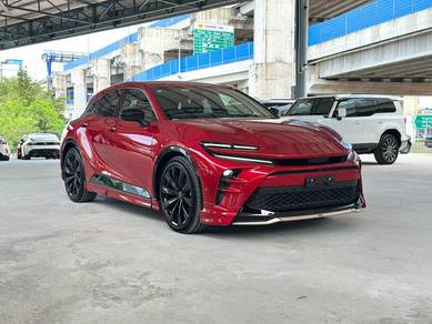 Toyota Crown SPORT Z in Bukit Jalil, KUL