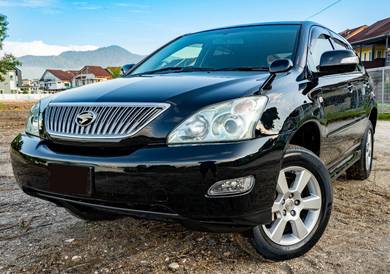 Toyota Harrier 240G in Ipoh, PRK
