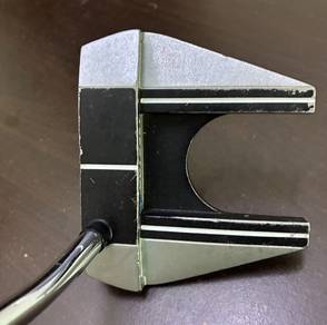Oddysey Putter (tanduk shape)