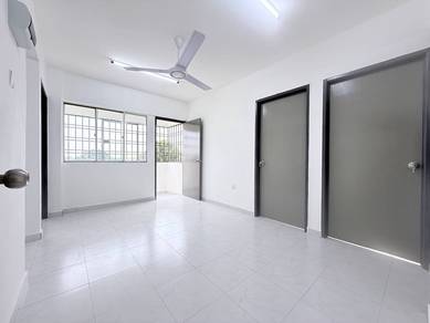 Flat For Sale in Ketapang Flat