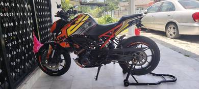 KTM 250 Duke