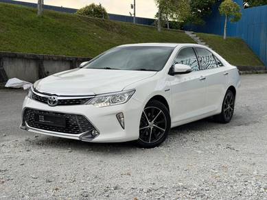 2016 Toyota Camry HYBRID