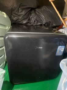 Midea Mini Bar Refrigerator