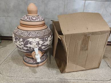 Clay Design water jar