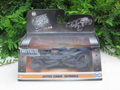 Jada 1-32 BATMAN 2017 Batmobile Justice League