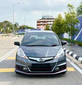 Honda Jazz Hybrid HYBRID in Butterworth, PNG