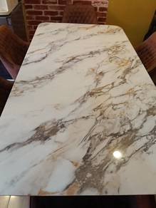 Meja Makan marble
