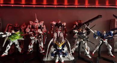 koleksi gundam