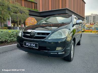 Toyota Innova G in Bukit Jambul, PNG