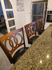 Island swivel padded chair 3 units