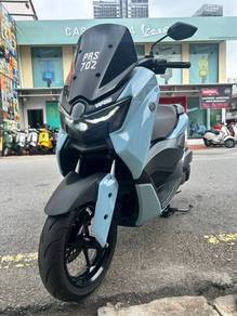 Yamaha NMAX