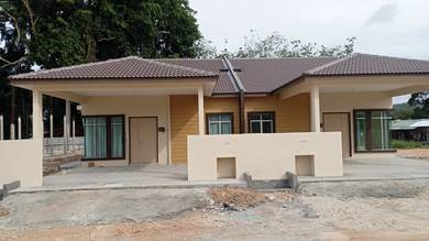 Semi-Detached House in Selandar,MLK