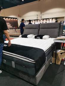 Meta King size bed-frame (no mattress)