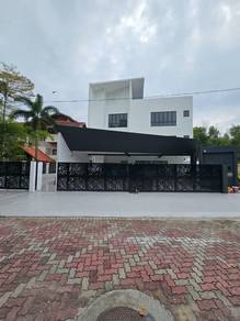 Bungalow House For Sale in Bukit Jelutong,SGR