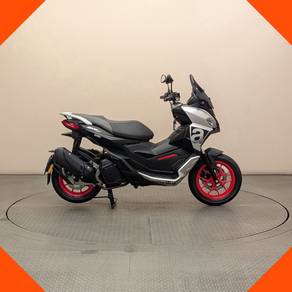 Aprilia SR GT 200 Sport