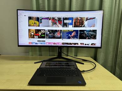 Pixxel+ Armageddon 34” UWQHD 180Hz Curved Monitor