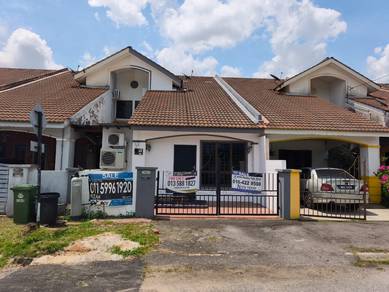 1.5-storey Terraced House For Sale in Ipoh,PRK