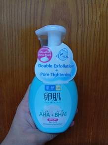 Hada Labo Face Foaming Wash (Light green) 