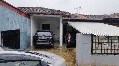 Terraced House For Sale in Kuching,SWK