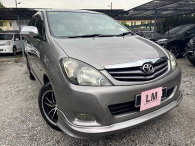 2011 Toyota Innova G