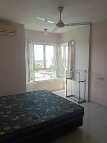 Condominium For Rent in Kelisa Heights