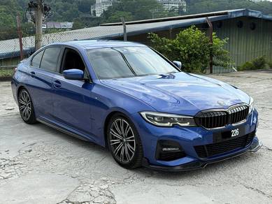 BMW 330i 30i M SPORT in Cheras, SGR