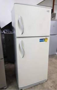 LG 2 doors fridge Peti Sejuk Ais Refrigerator
