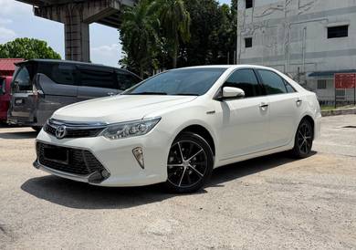 2015 Toyota Camry HYBRID