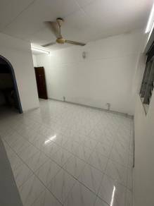 Apartment For Sale in Desa Intan